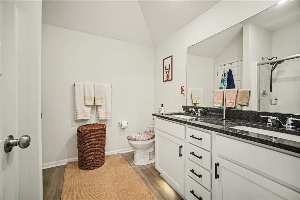 500 Se Laurel Drive Property Photo 14