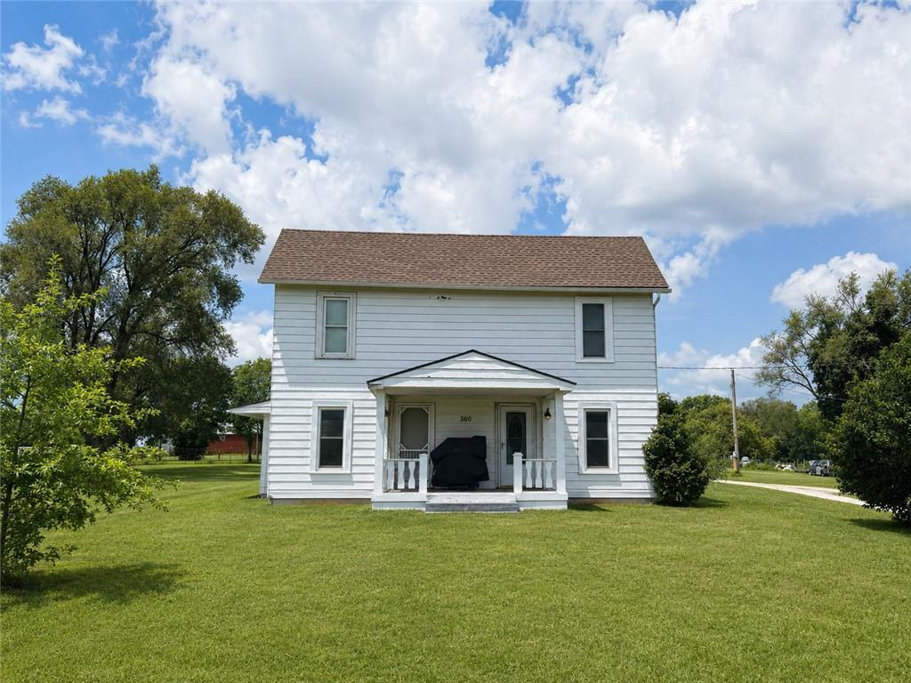360 W Highway Property Photo 1