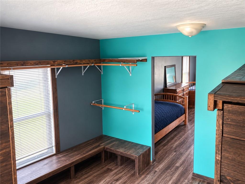 360 W Highway Property Photo 13