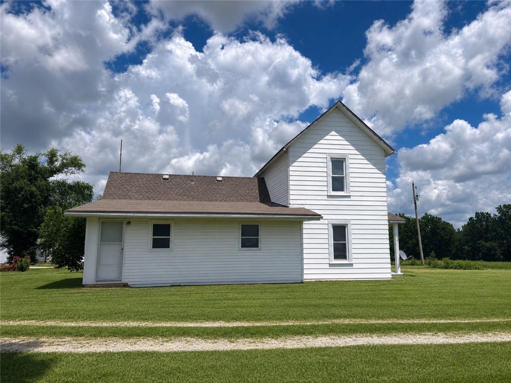 360 W Highway Property Photo 18