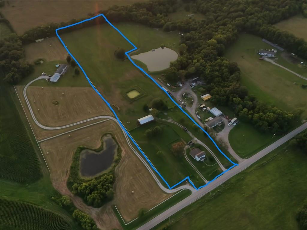 360 W Highway Property Photo 19