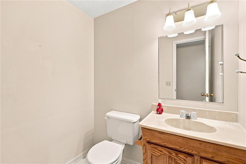 8209 Acuff Lane Property Photo 18