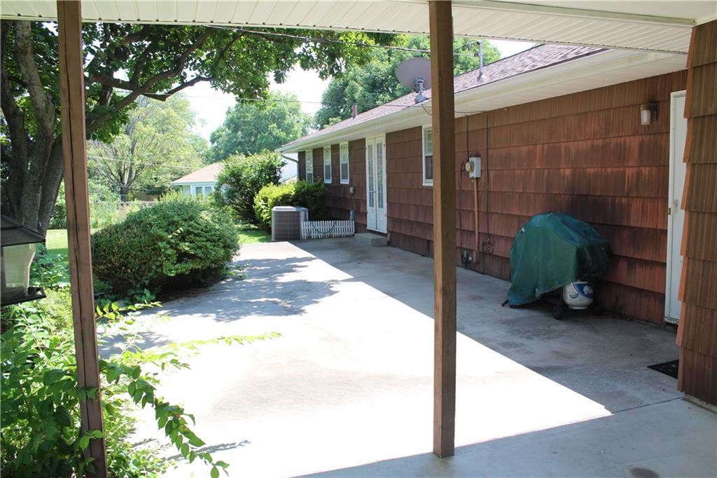 2405 S Ellison Way Property Photo 3