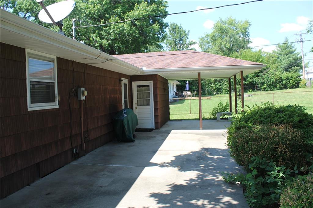 2405 S Ellison Way Property Photo 4