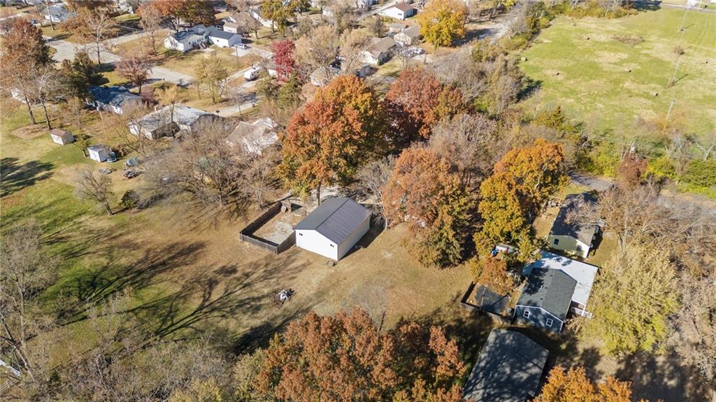 804 E 10th Street Property Photo 45