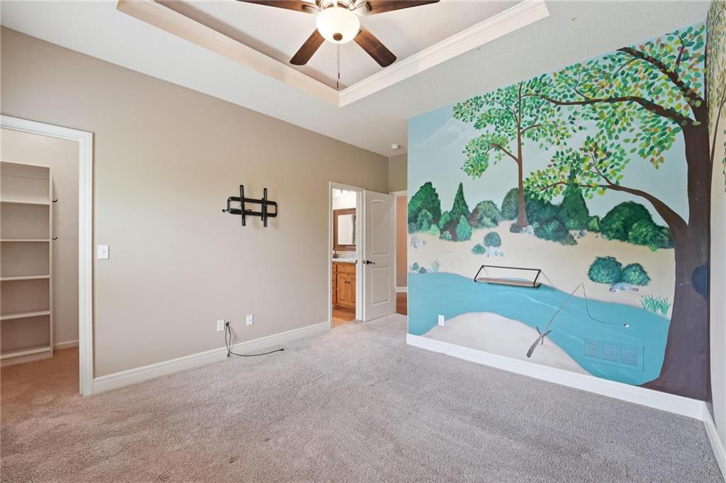 9415 N Kensington Avenue Property Photo 40