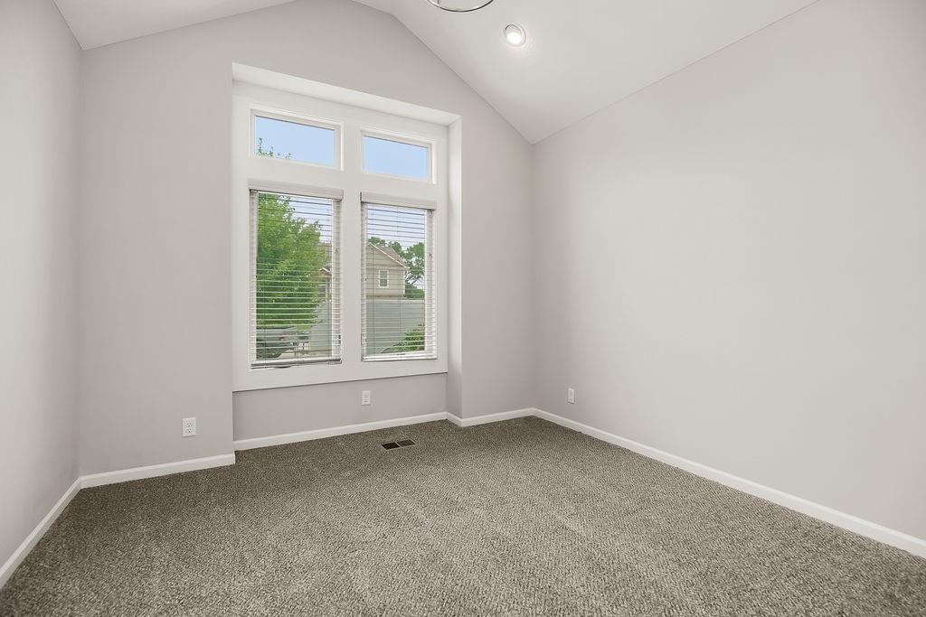 1609 Shadow Drive Property Photo 28