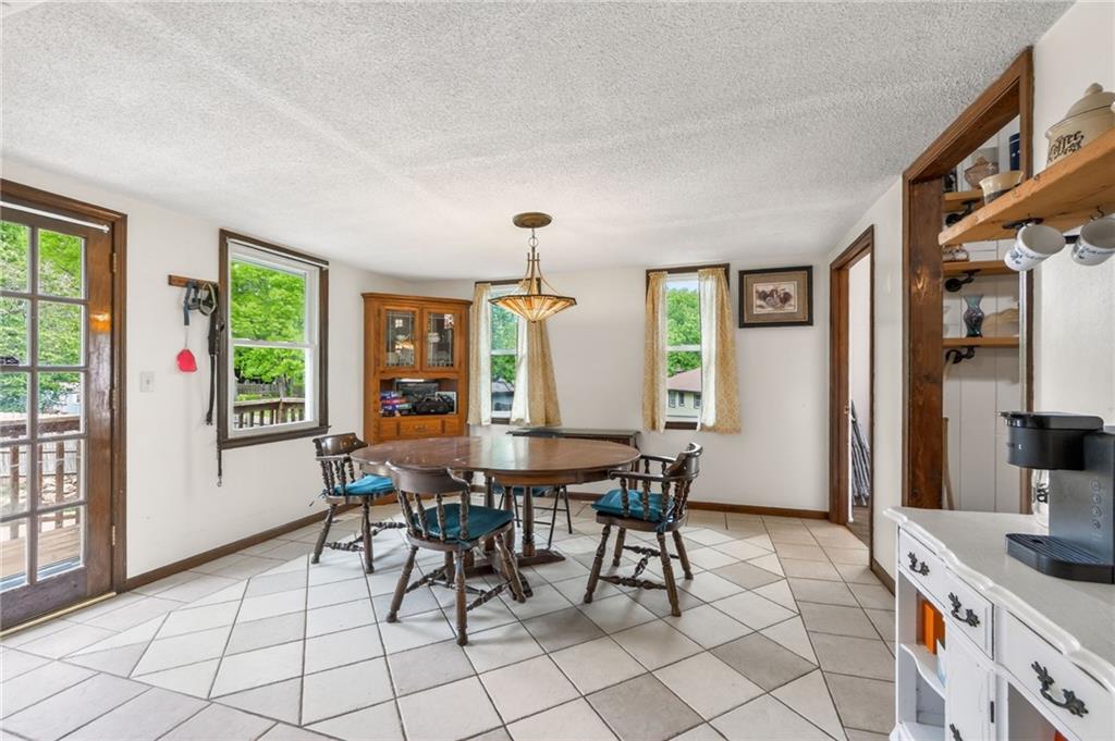 1524 Oxford Court Property Photo 20