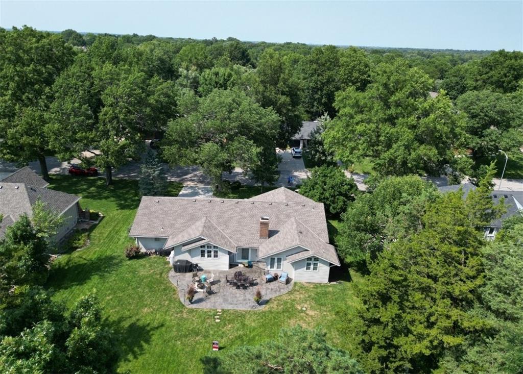 12730 Overbrook Road Property Photo 4