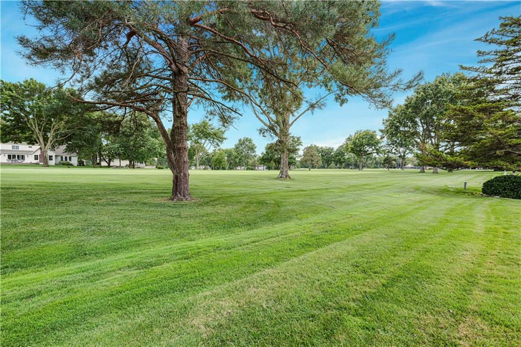 12730 Overbrook Road Property Photo 11