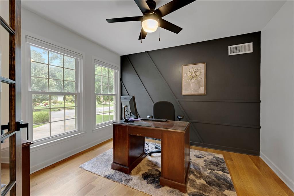 12730 Overbrook Road Property Photo 12