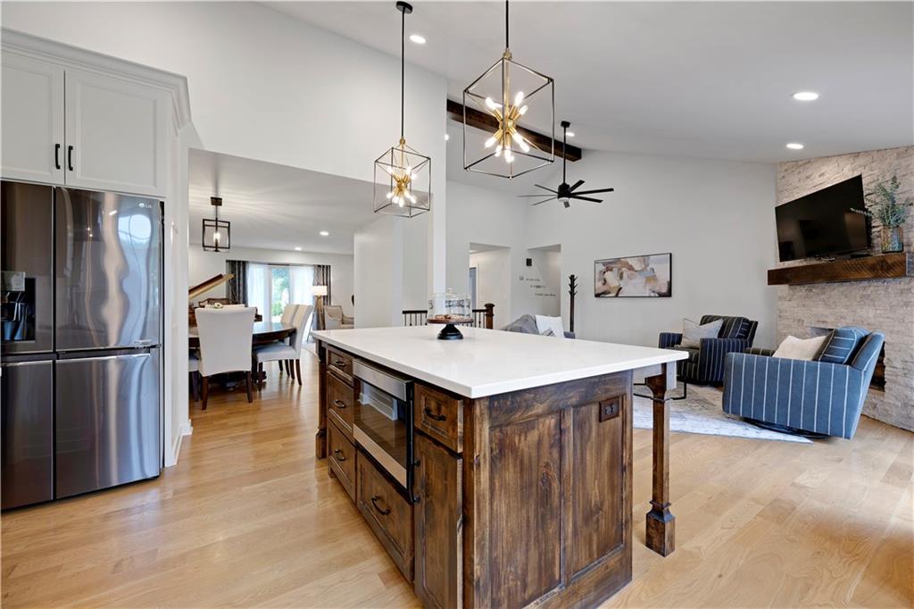 12730 Overbrook Road Property Photo 32