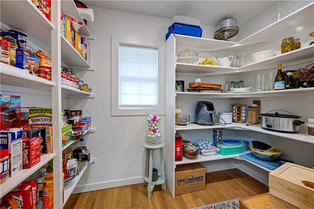 12730 Overbrook Road Property Photo 34