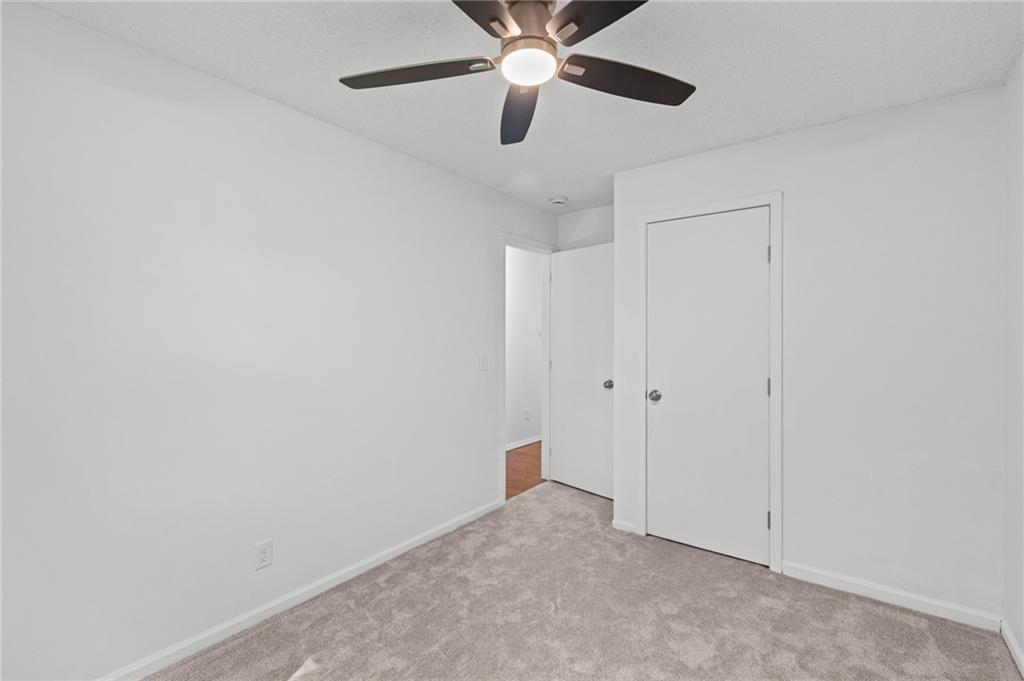 8033 Ne San Rafael Drive Property Photo 18