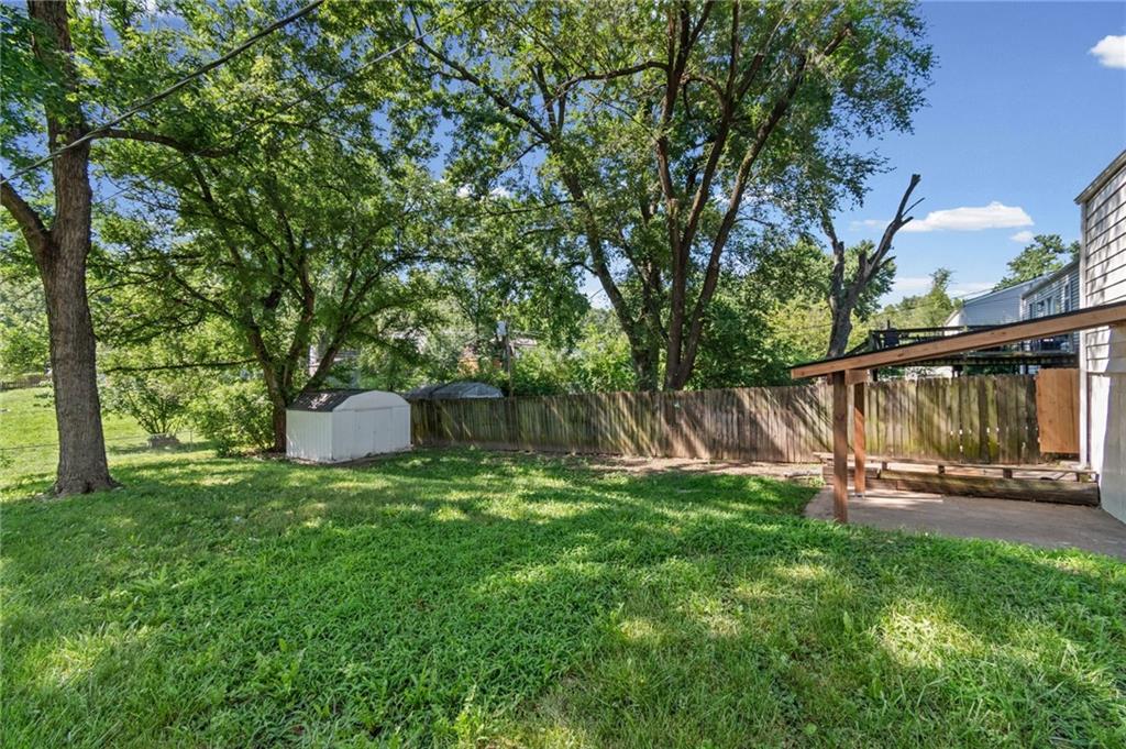 8033 Ne San Rafael Drive Property Photo 30