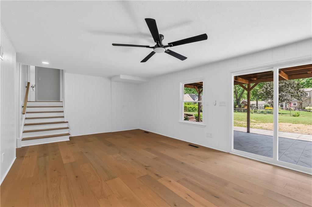 10505 Belinder Road Property Photo 34