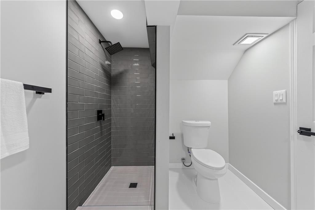 10505 Belinder Road Property Photo 40