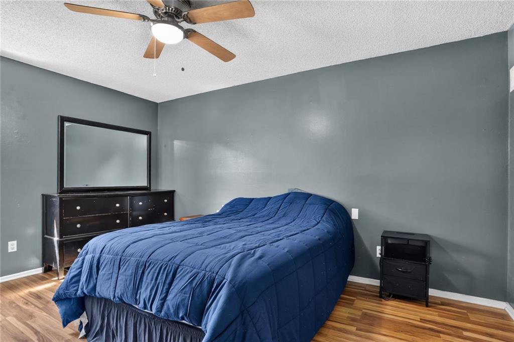 11603 W 77th Street Property Photo 9