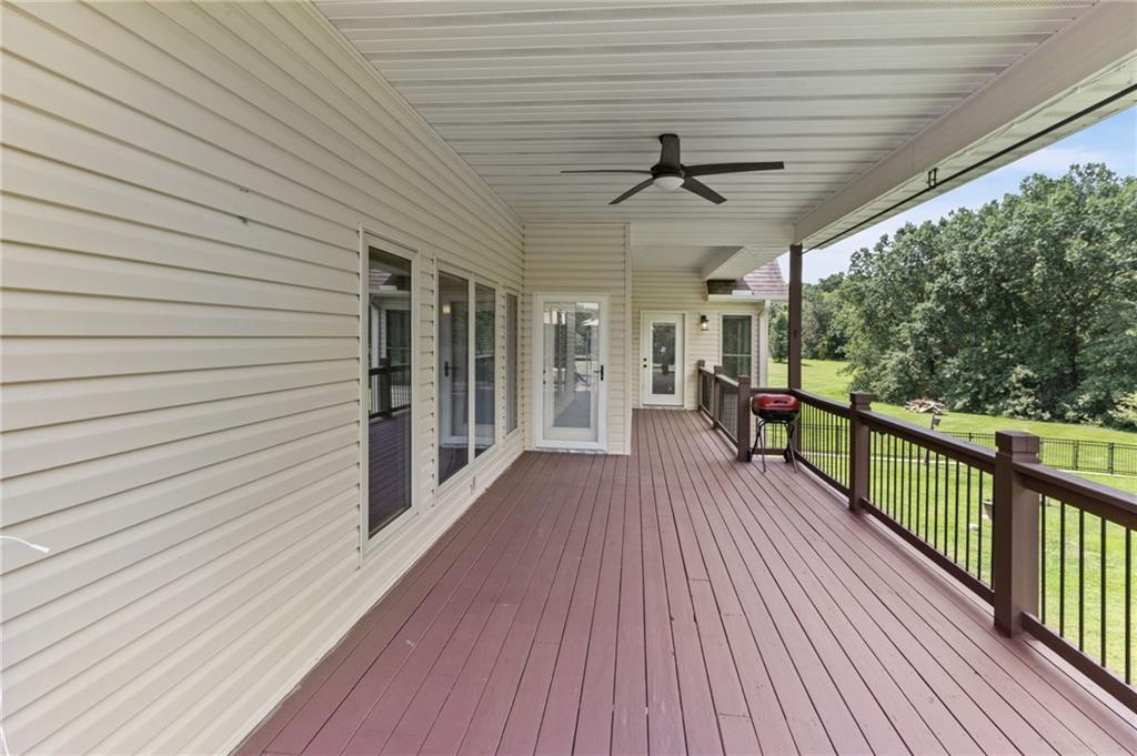 564 Nw 41 Road Property Photo 5
