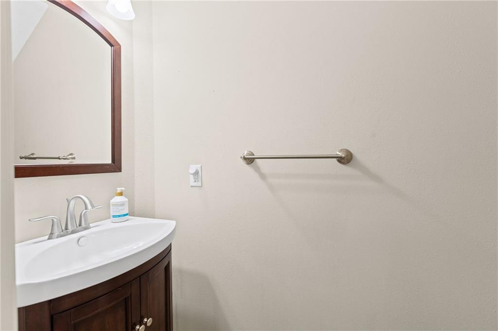 564 Nw 41 Road Property Photo 23