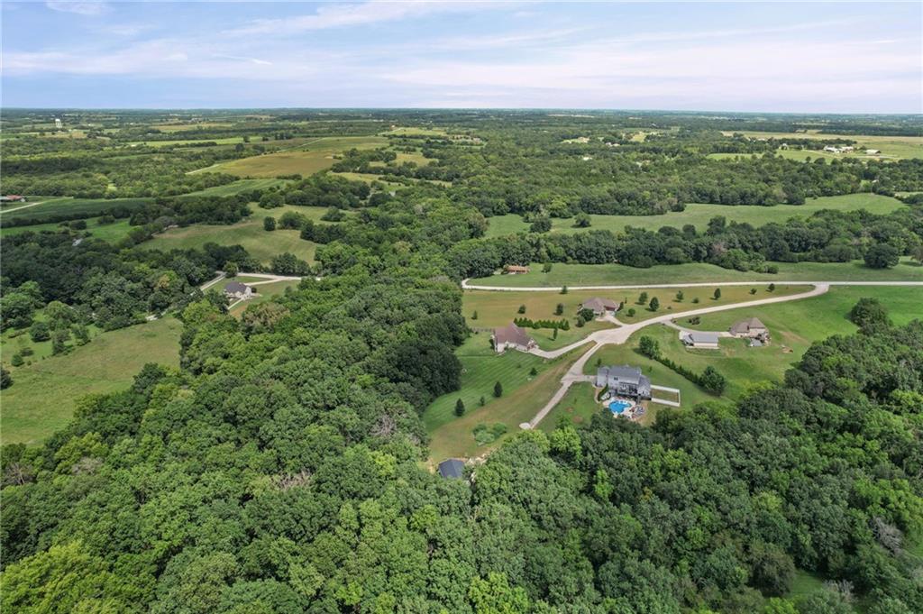 564 Nw 41 Road Property Photo 44