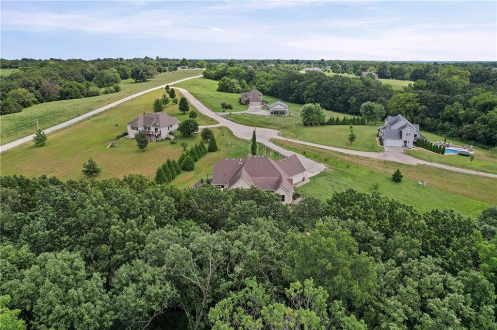 564 Nw 41 Road Property Photo 47