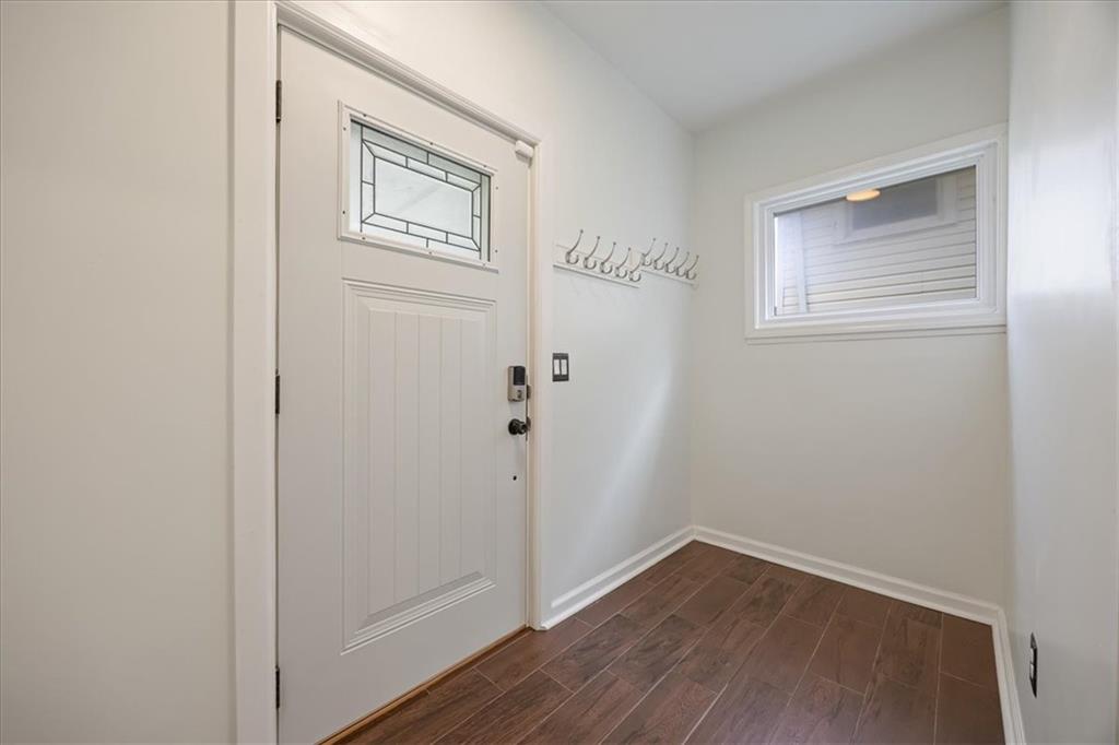 2939 Wayne Avenue Property Photo 4