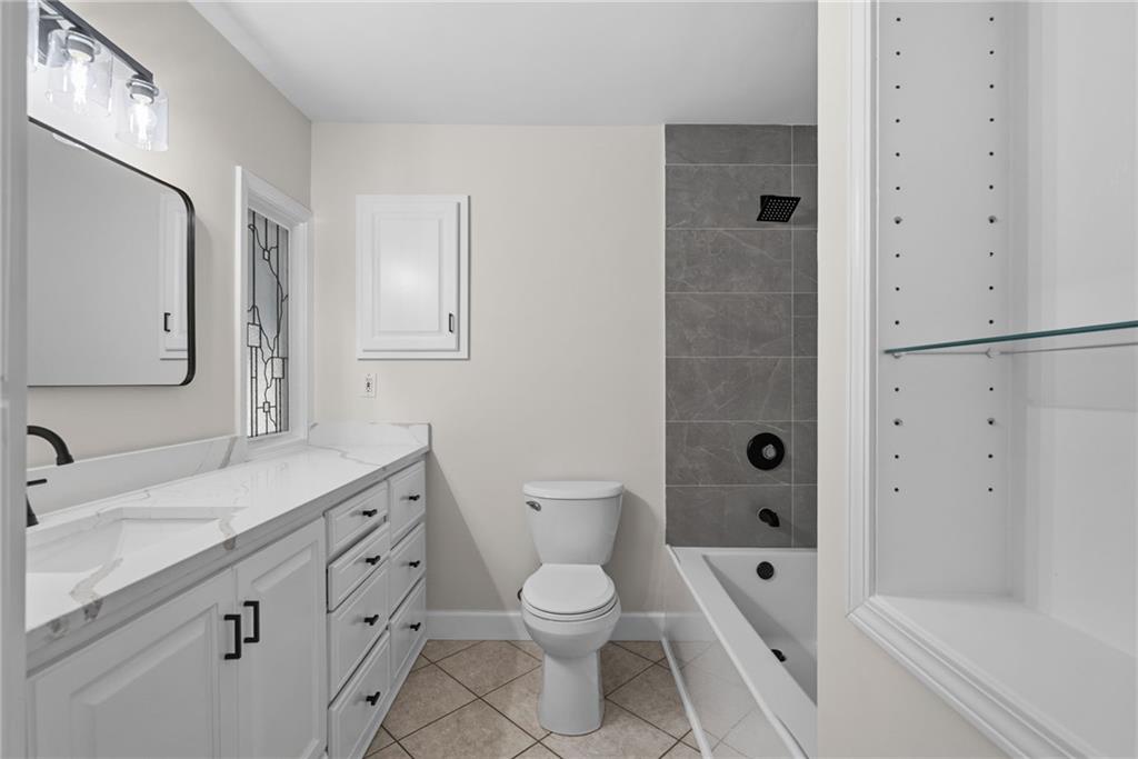 10810 Oak Street Property Photo 22