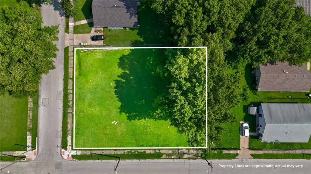 2943 & 2949 Highland Avenue Property Photo 2
