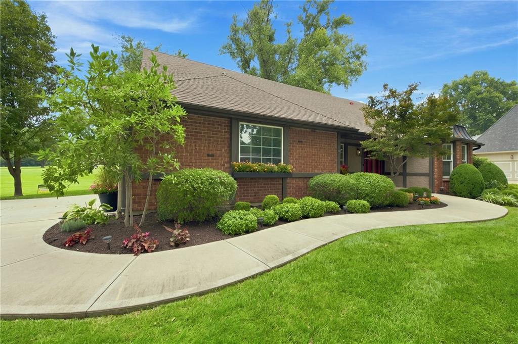 12855 Sagamore Road Property Photo 4