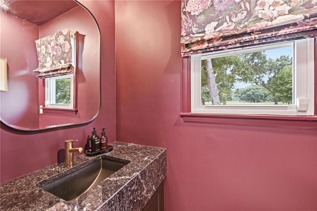 12855 Sagamore Road Property Photo 33