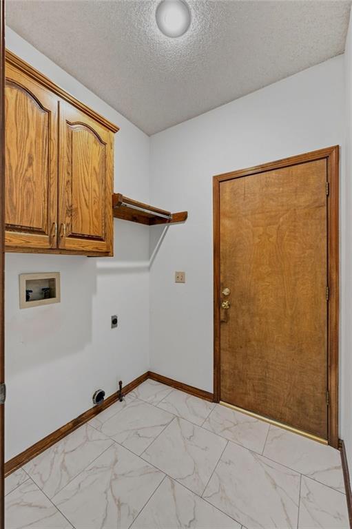 18735 W 116th Street Property Photo 27