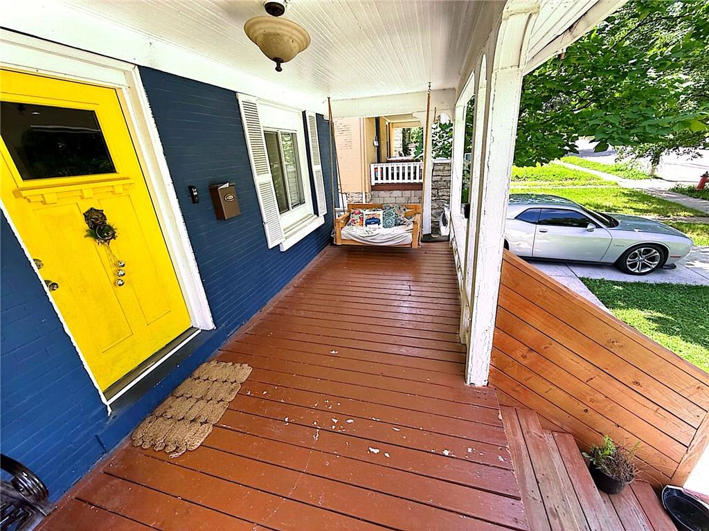 3019 Brooklyn Avenue Property Photo 3