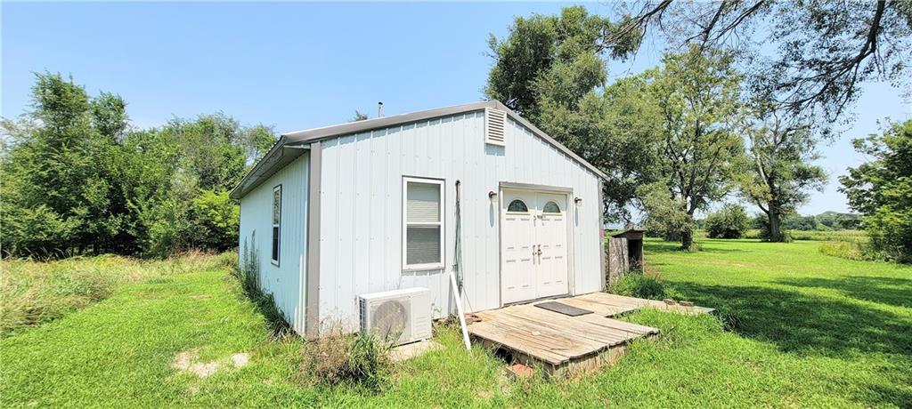 4191 Delaware Road Property Photo 5