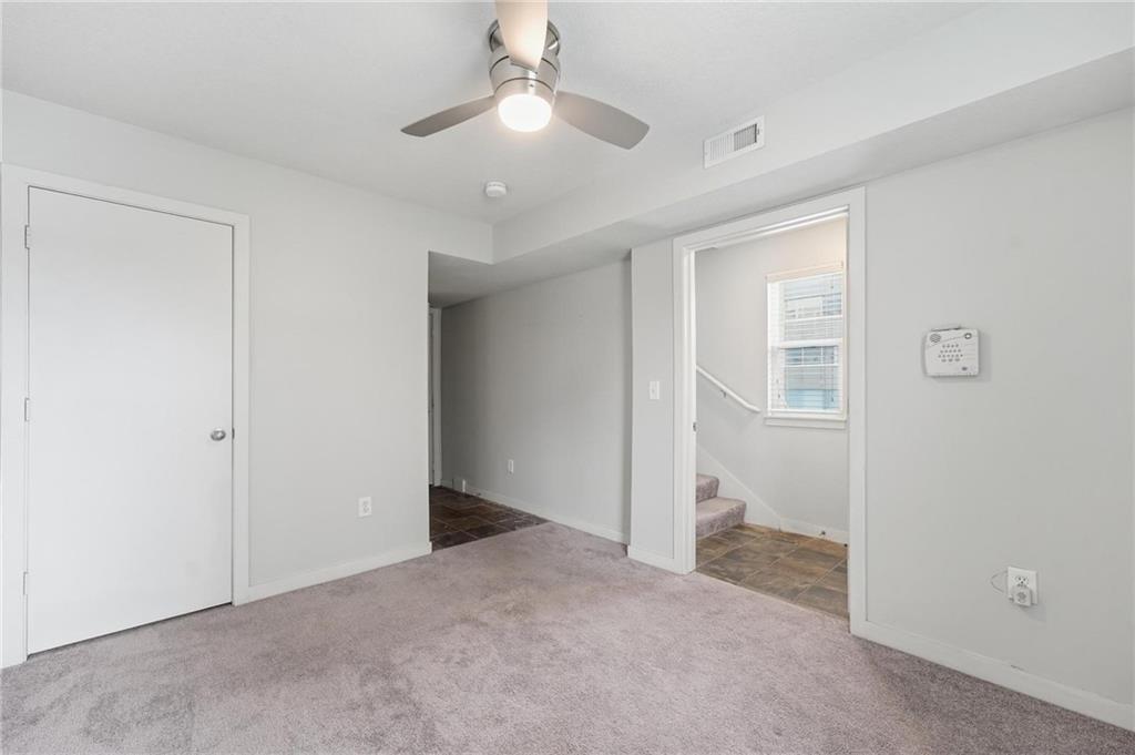4577 Madison Avenue Property Photo 19