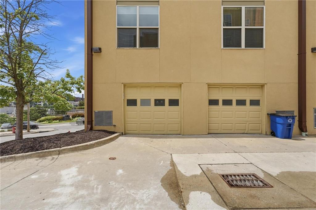 4577 Madison Avenue Property Photo 20