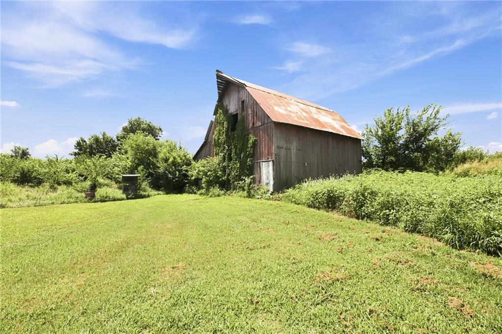 4191 Delaware Road Property Photo 22