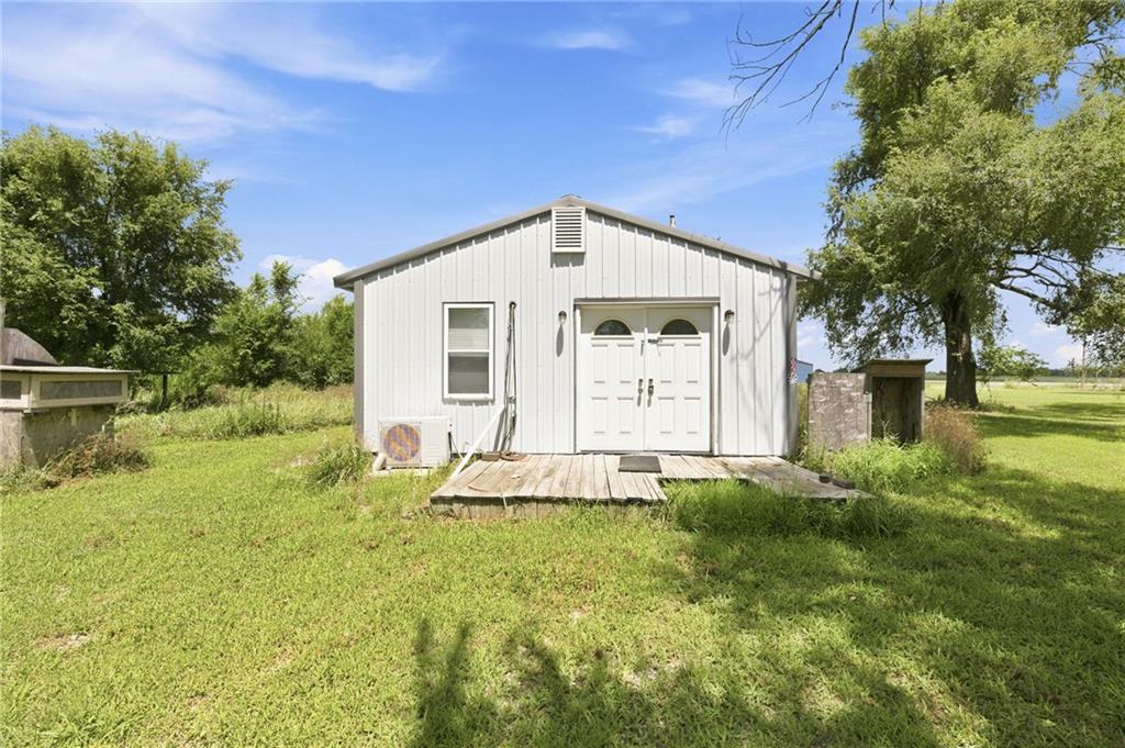 4191 Delaware Road Property Photo 24