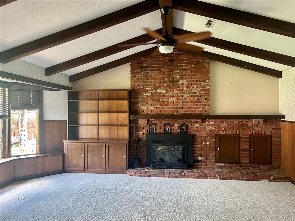 108 Crestview Drive Property Photo 4
