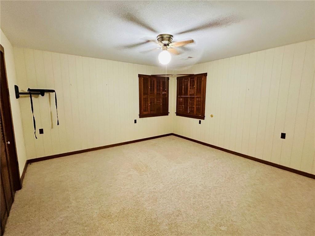 108 Crestview Drive Property Photo 22
