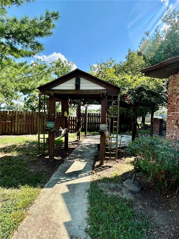 108 Crestview Drive Property Photo 39