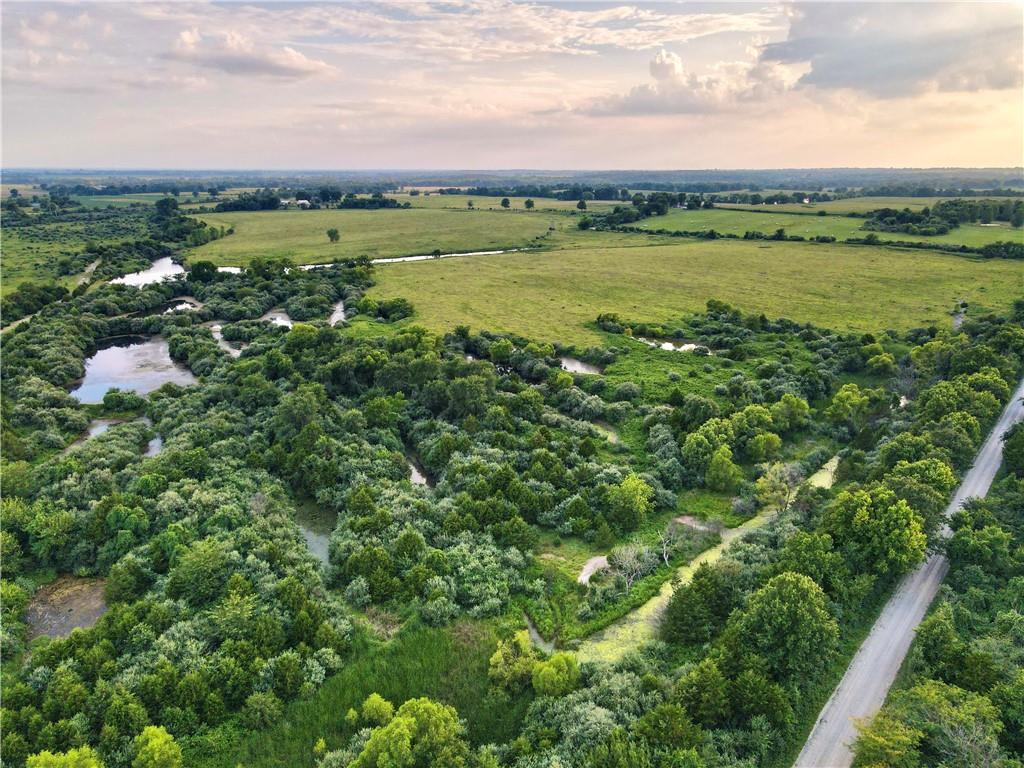 Ne 451 Road Property Photo 16