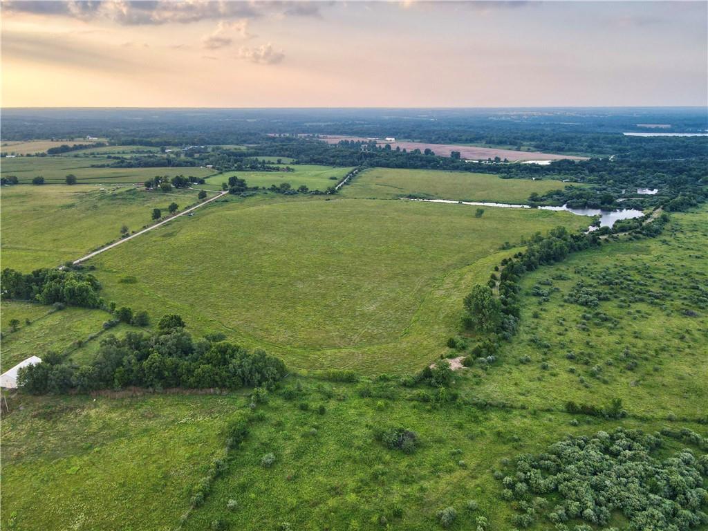 Ne 451 Road Property Photo 25