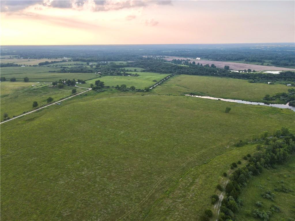 Ne 451 Road Property Photo 26