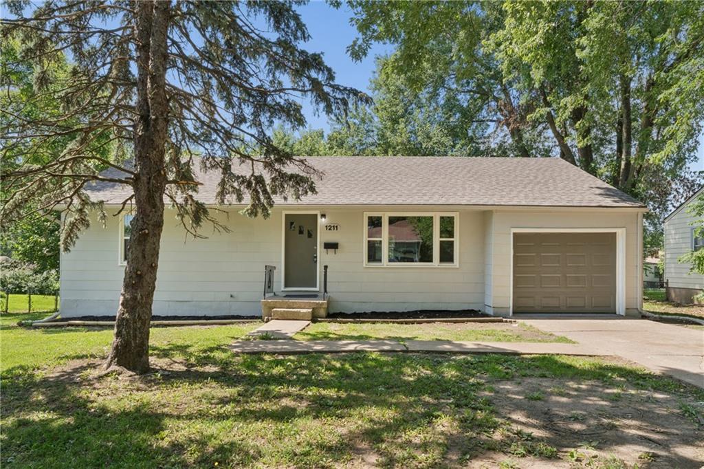 1211 NE 67th Place Property Photo 1