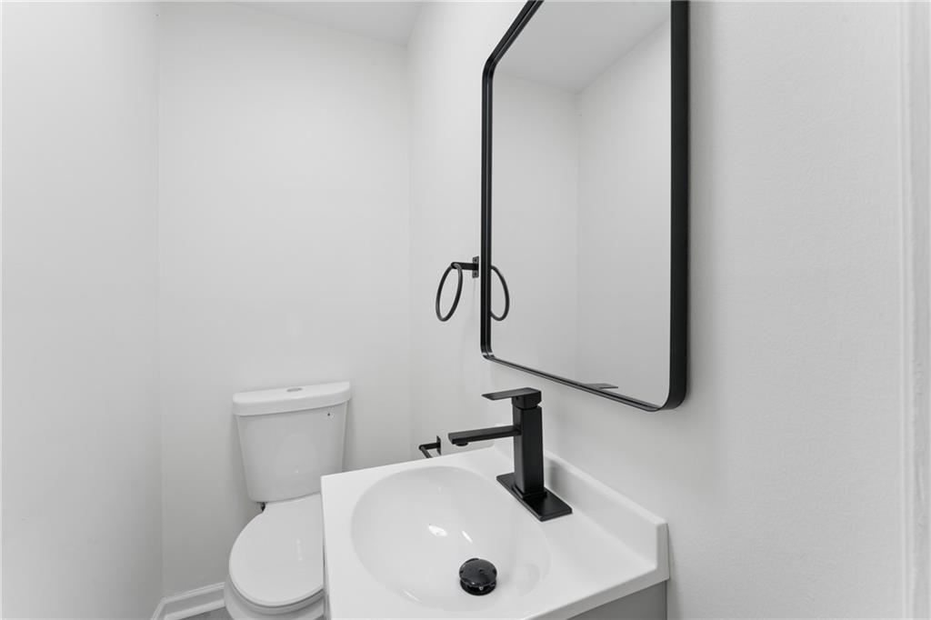 1211 Ne 67th Place Property Photo 9