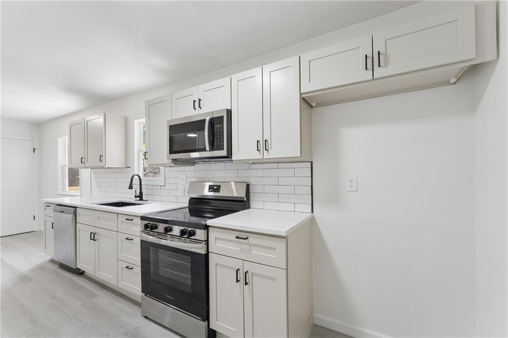 1211 Ne 67th Place Property Photo 10