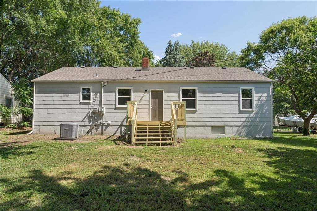 1211 Ne 67th Place Property Photo 24