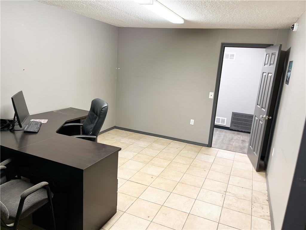 3550 Sw Westbound Us 40 Highway Property Photo 10