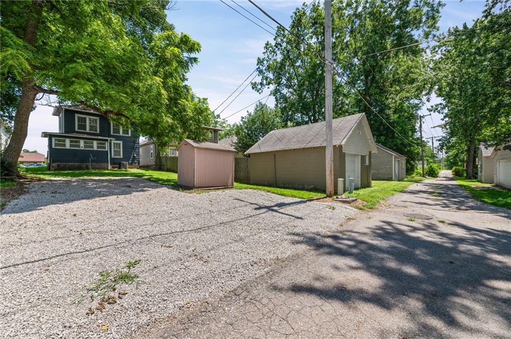 1107 N 13th Street Property Photo 29